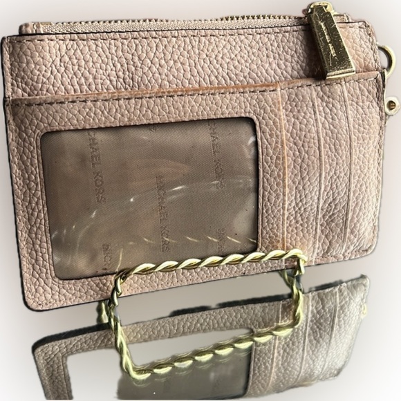 EUC Michael kors blush pink leather ID coin wristlet - Picture 3 of 10